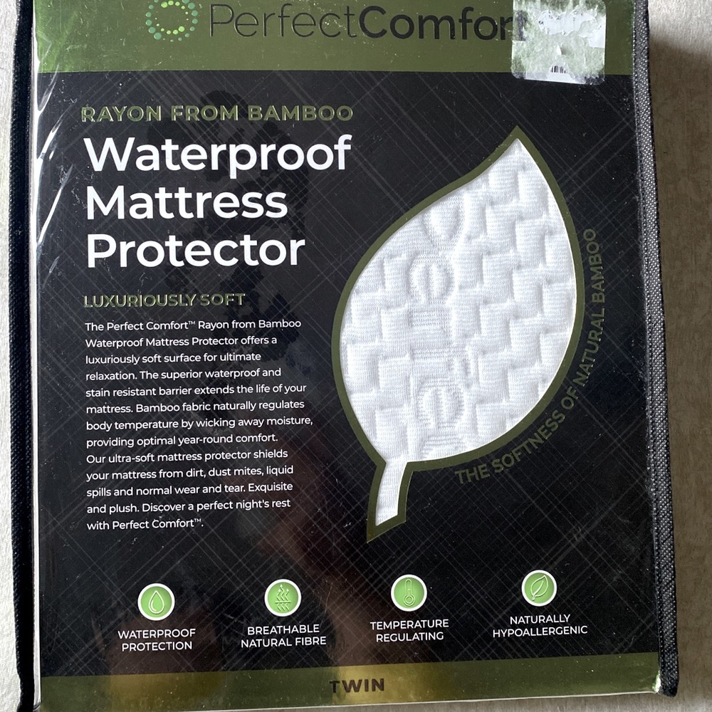 NWT waterproof stain resistant twin mattress protector rayon made from bamboo